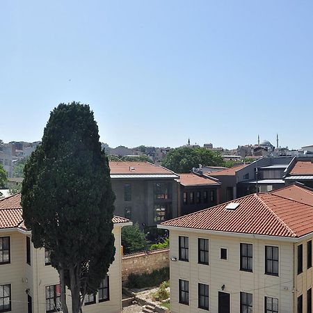 Hotel Baykal Istanbul Bagian luar foto